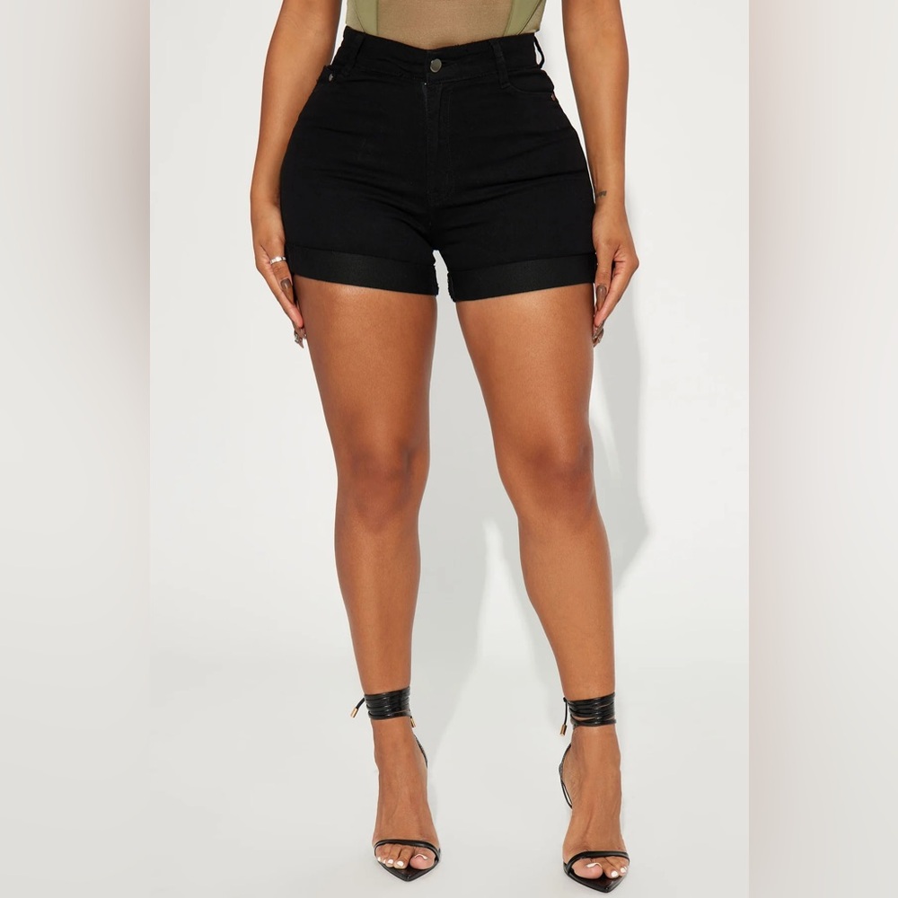 Fashion Nova Carter Denim Shorts - Black